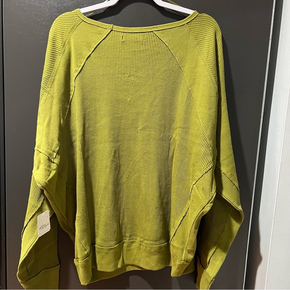 Free People Santa Clara Thermal Oversized Relaxed Sweater Olive Green Sz XS - Picture 6 of 6